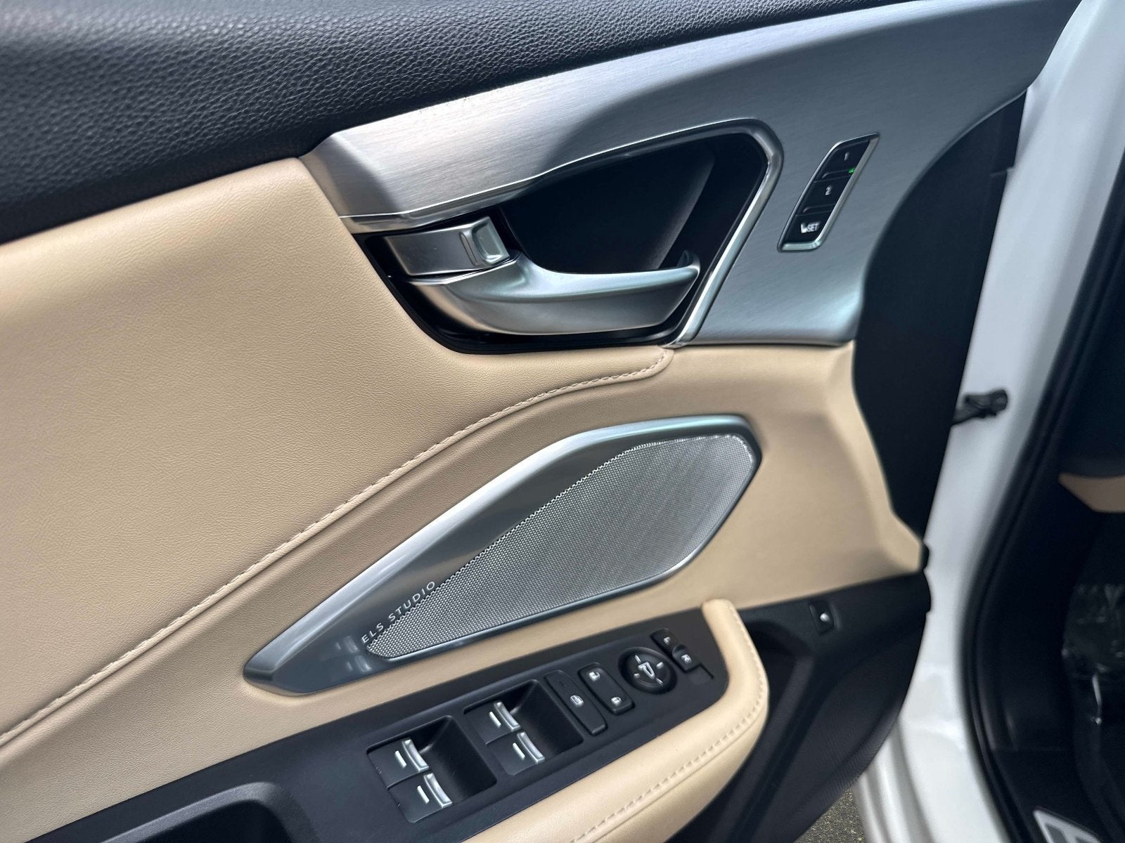 2023 Acura RDX w/Technology Package