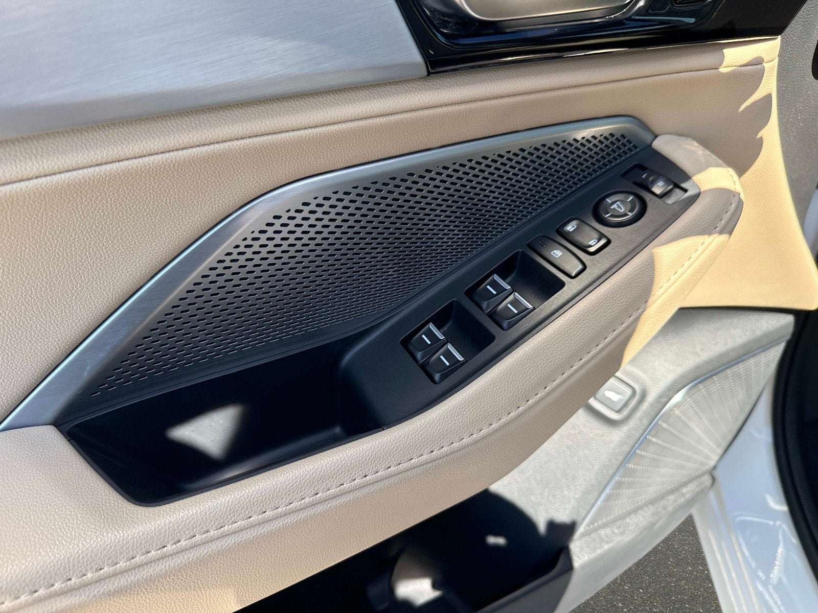 2025 Acura MDX Base