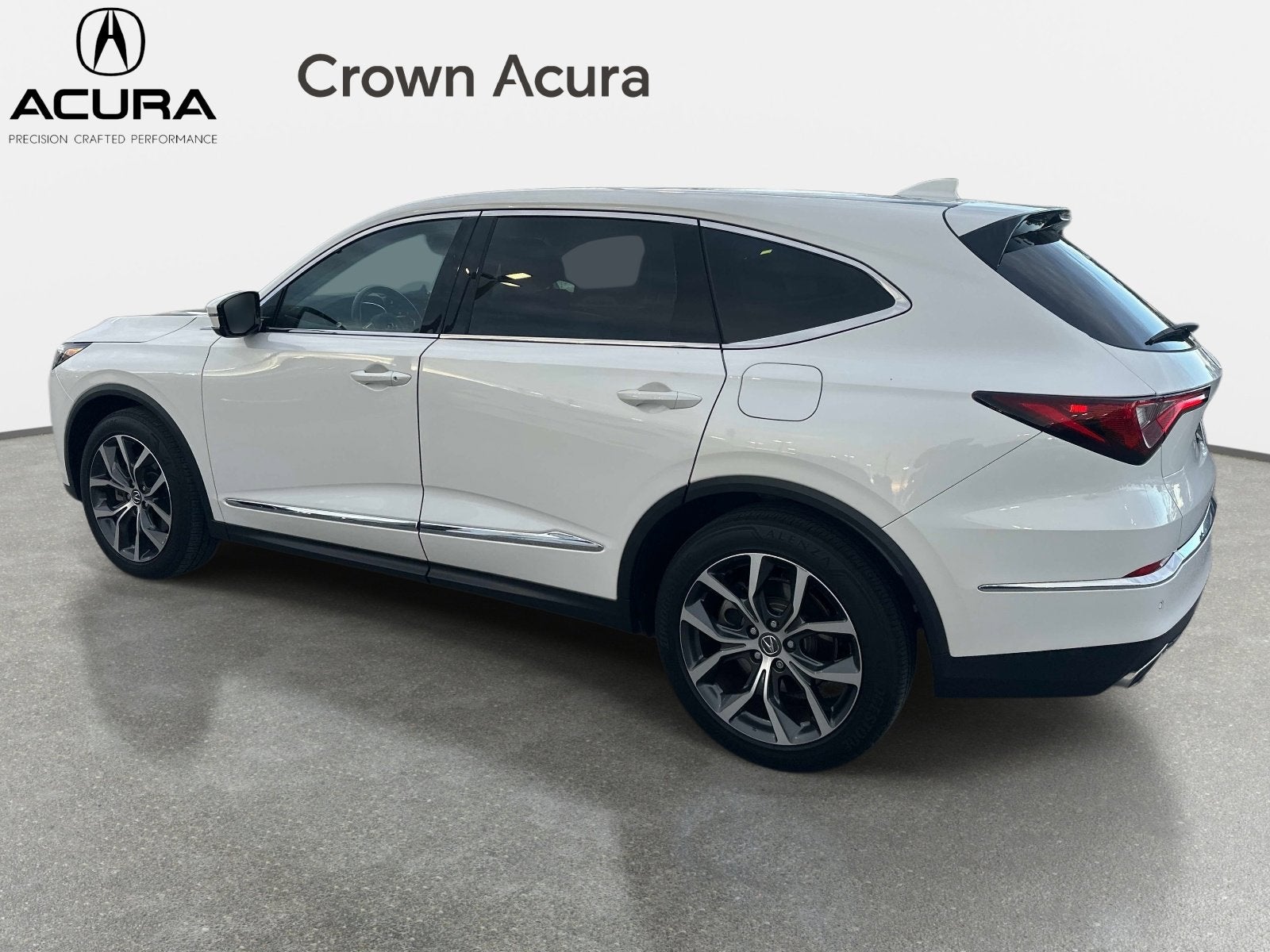 2023 Acura MDX w/Technology Package