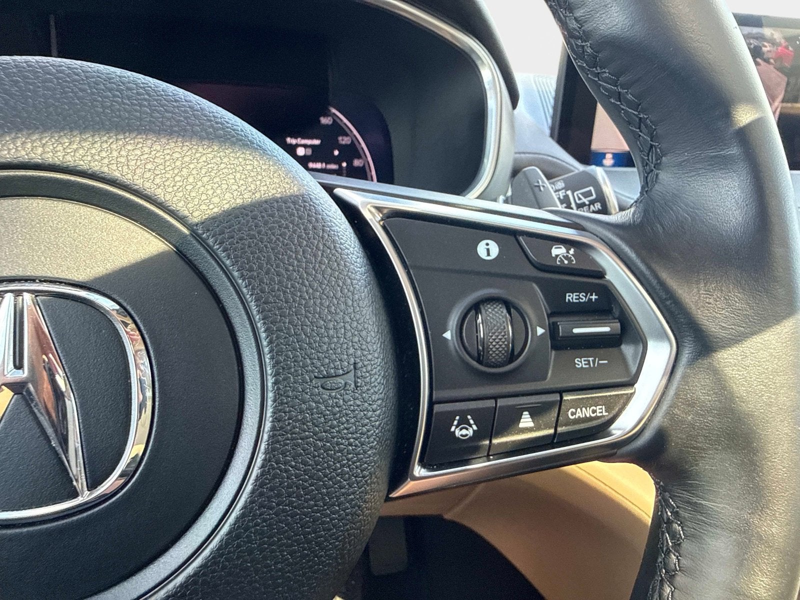 2023 Acura MDX w/Technology Package