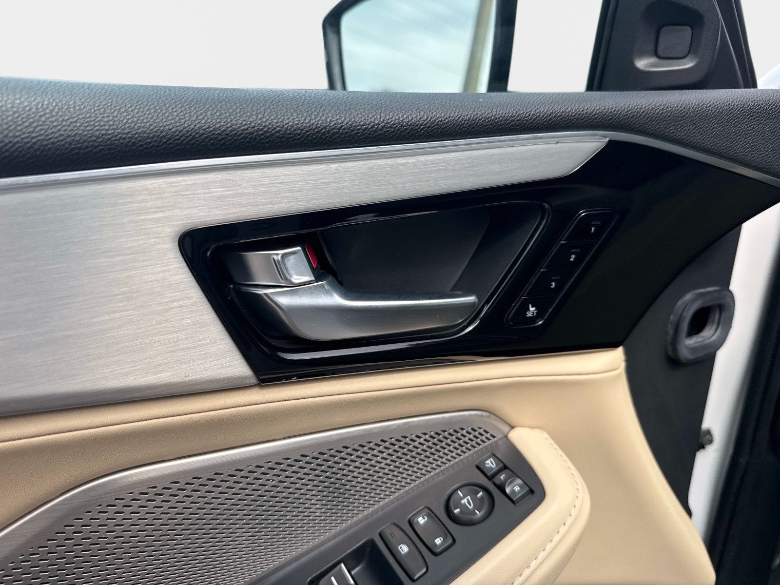 2024 Acura MDX w/Technology Package