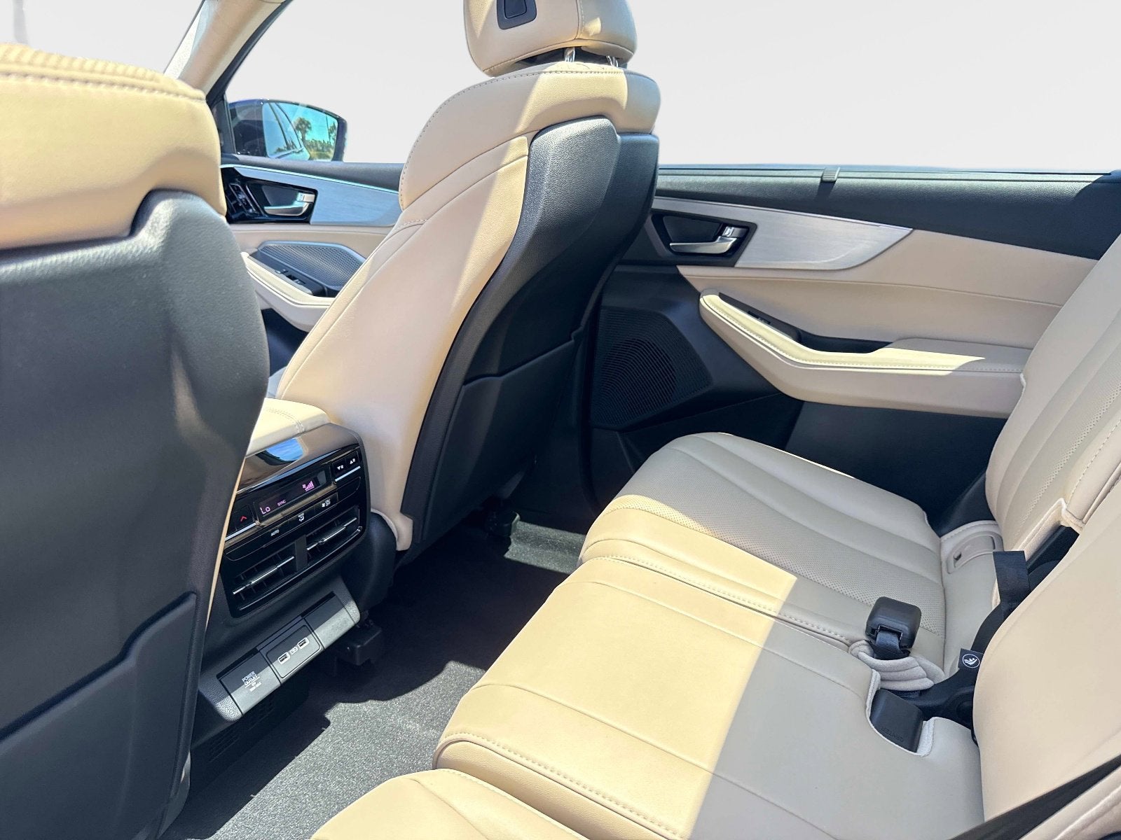2024 Acura MDX w/Technology Package