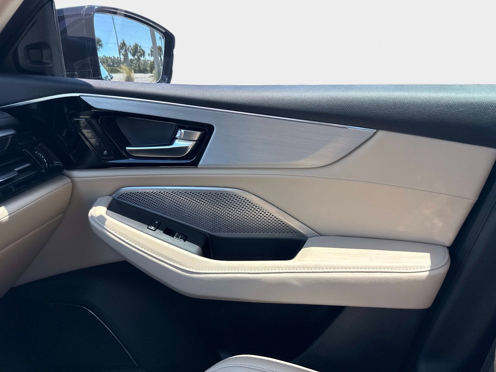 2024 Acura MDX w/Technology Package