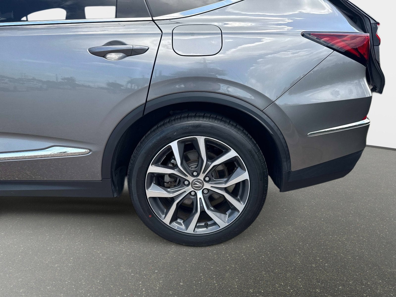 2023 Acura MDX w/Technology Package