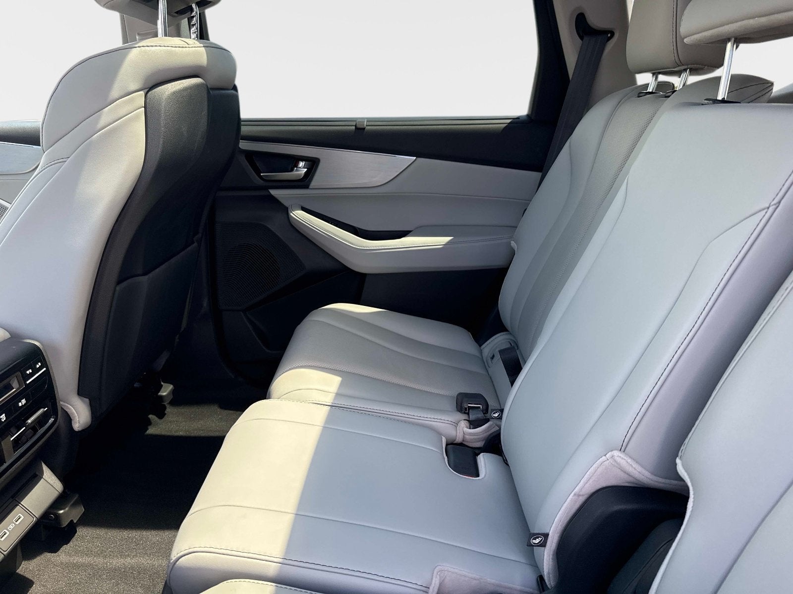 2024 Acura MDX w/Technology Package