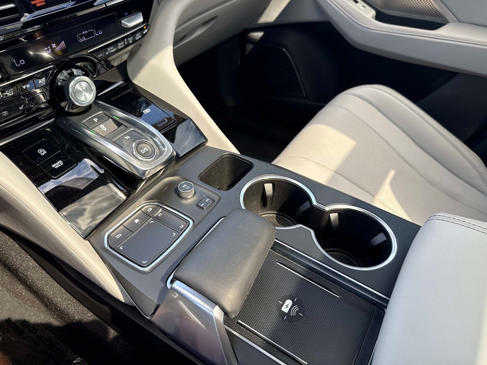 2024 Acura MDX w/Technology Package