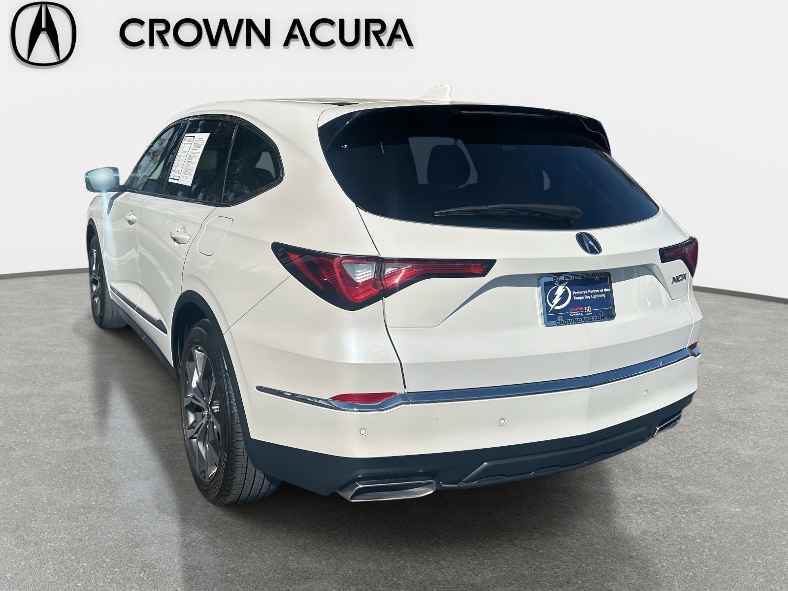 2023 Acura MDX w/Technology Package