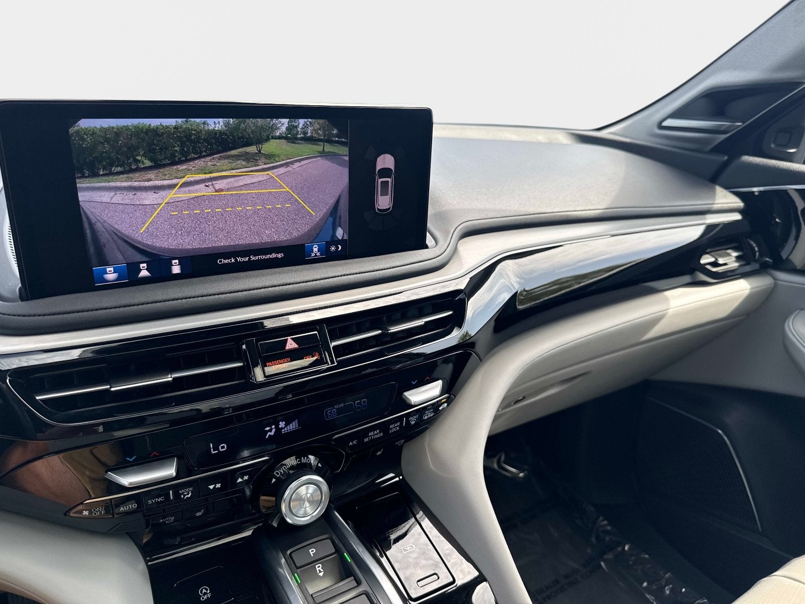 2025 Acura MDX w/Technology Package