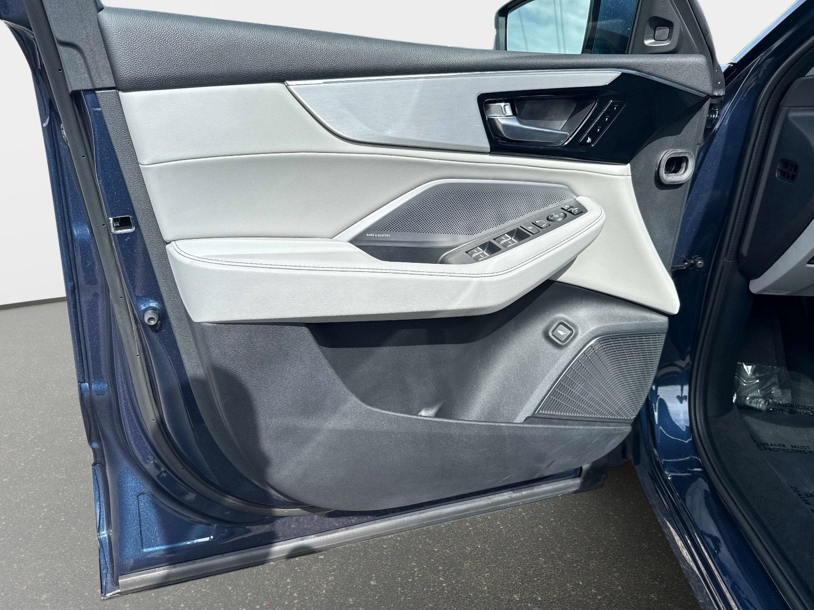 2026 Acura MDX w/Technology Package