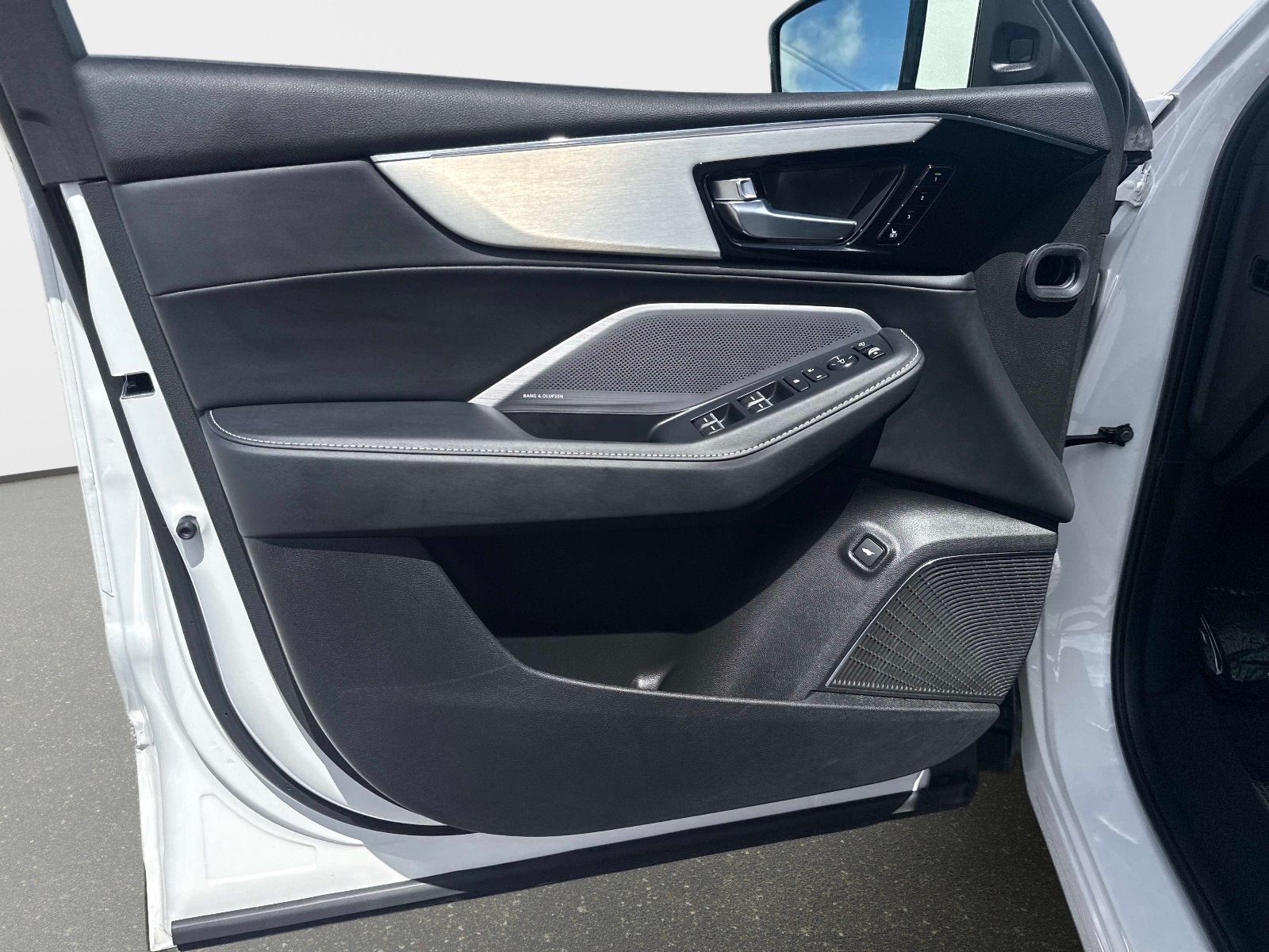 2026 Acura MDX w/Technology Package