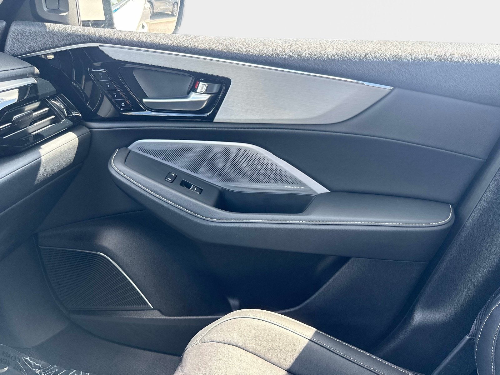 2026 Acura MDX w/Technology Package