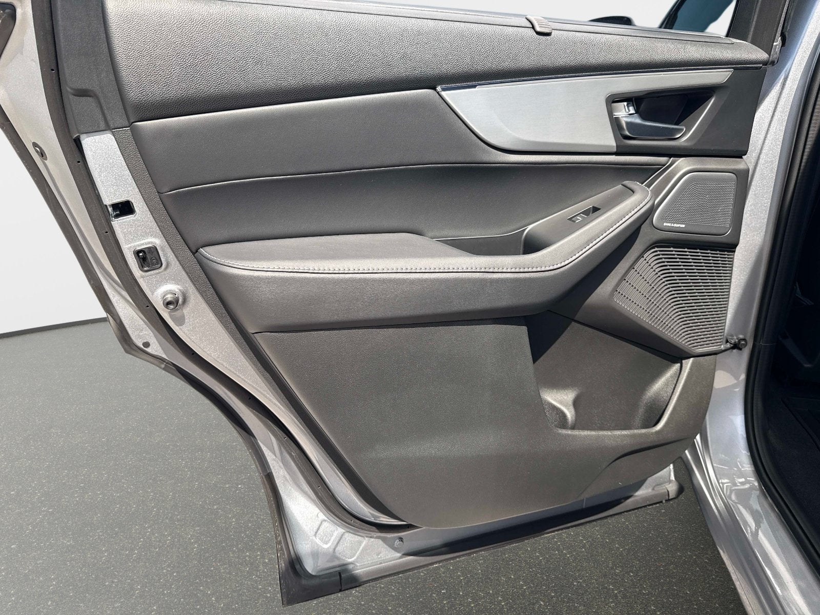 2026 Acura MDX w/Technology Package