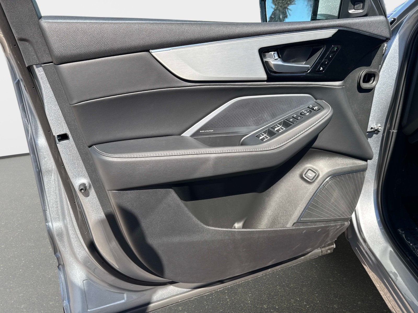 2026 Acura MDX w/Technology Package