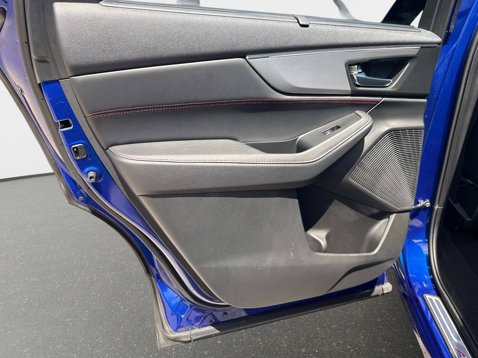 2023 Acura MDX w/A-Spec Package