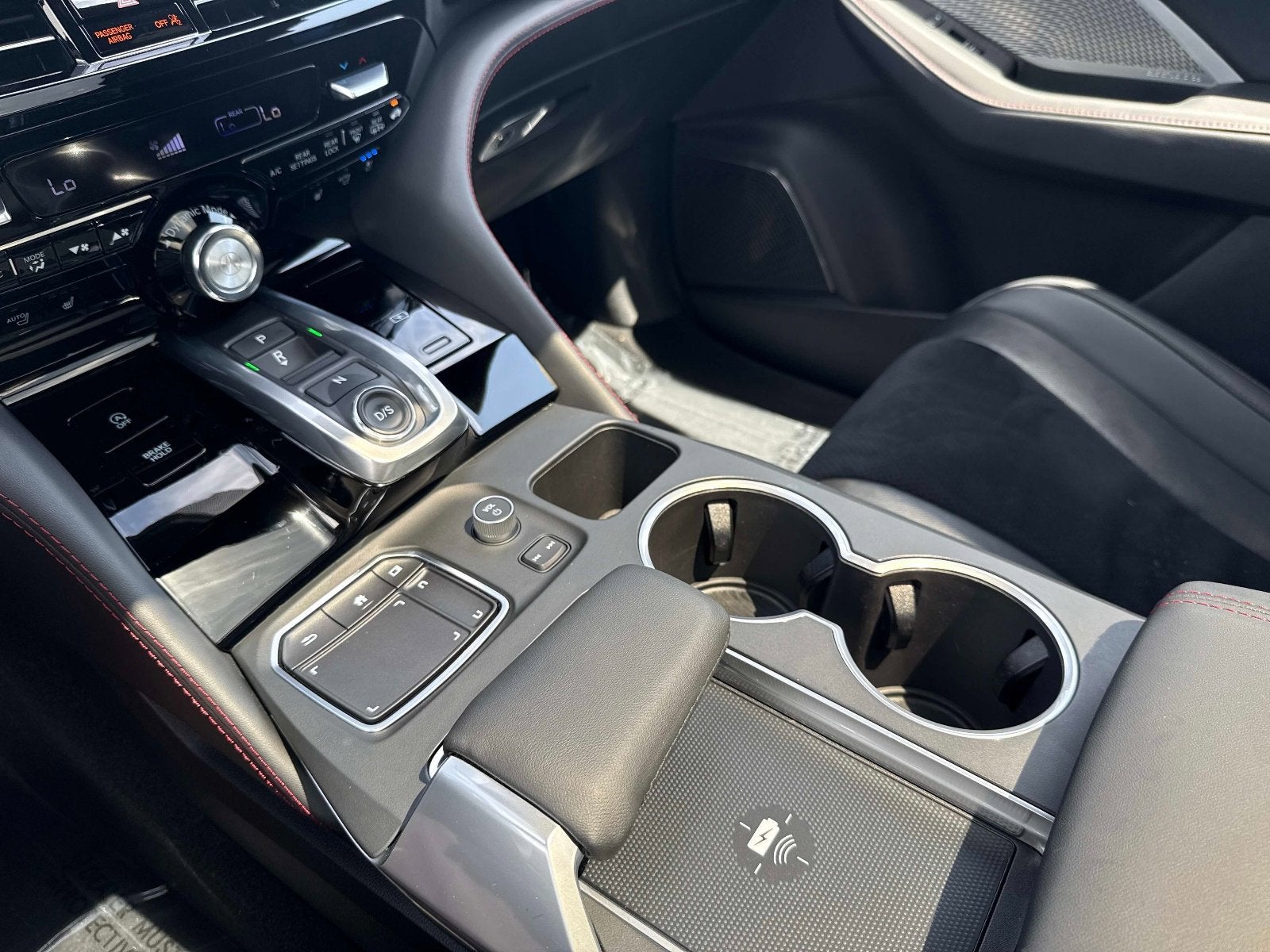 2023 Acura MDX w/A-Spec Package