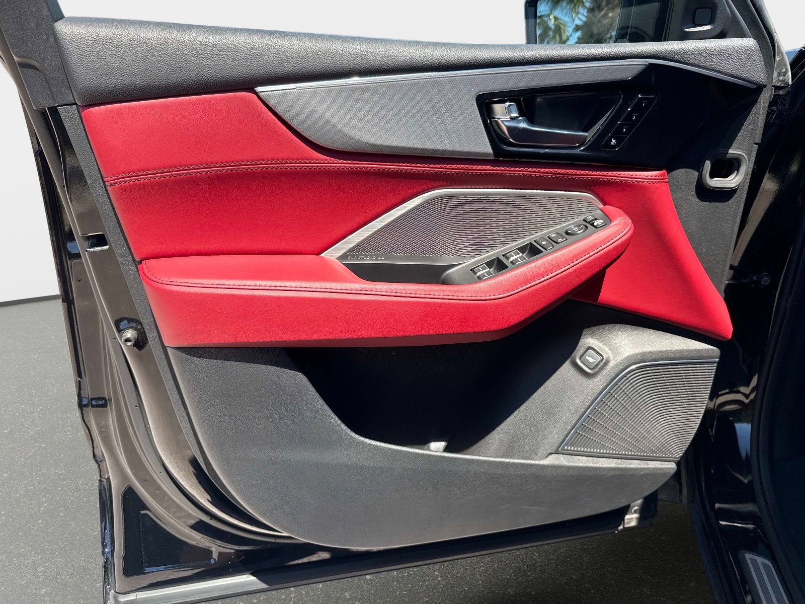 2023 Acura MDX w/A-Spec Package