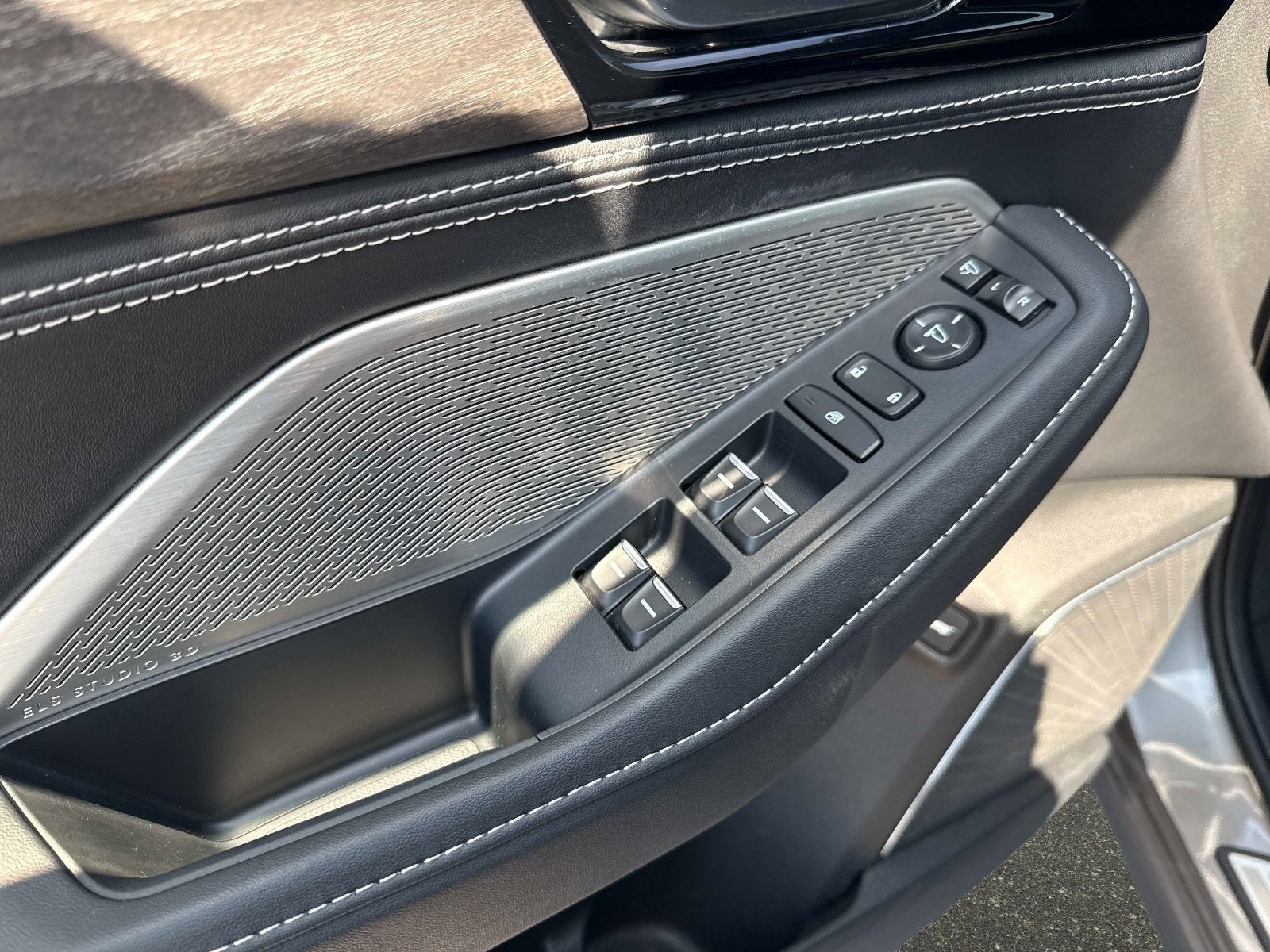 2024 Acura MDX w/Advance Package