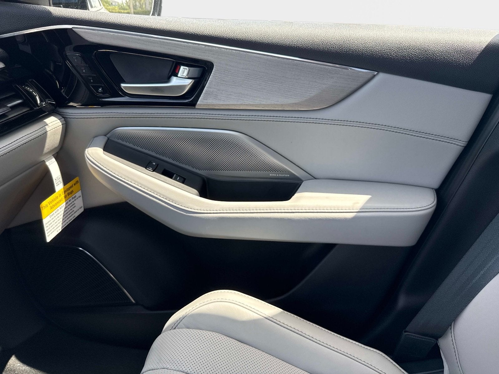 2026 Acura MDX w/Advance Package