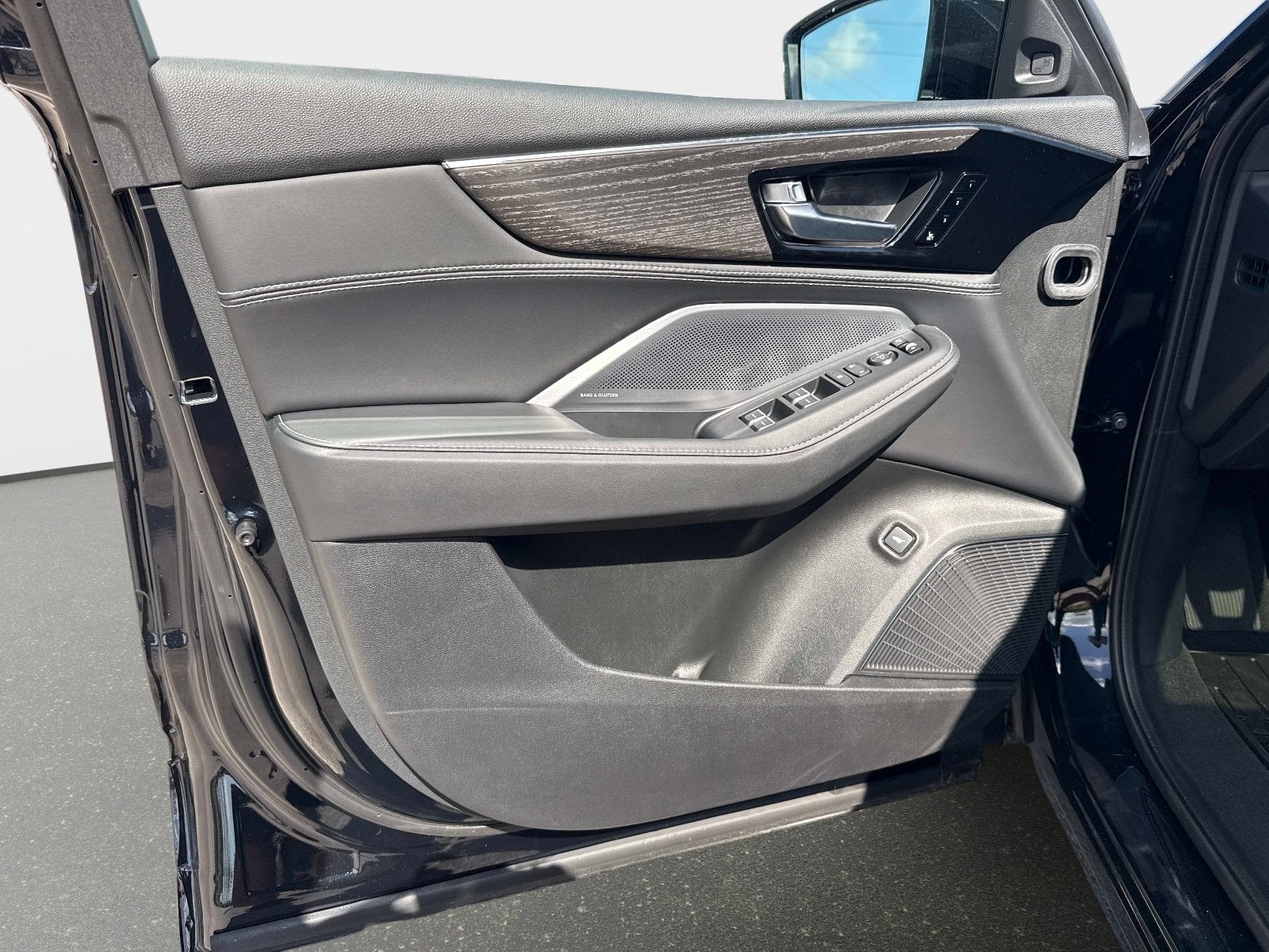2026 Acura MDX w/Advance Package