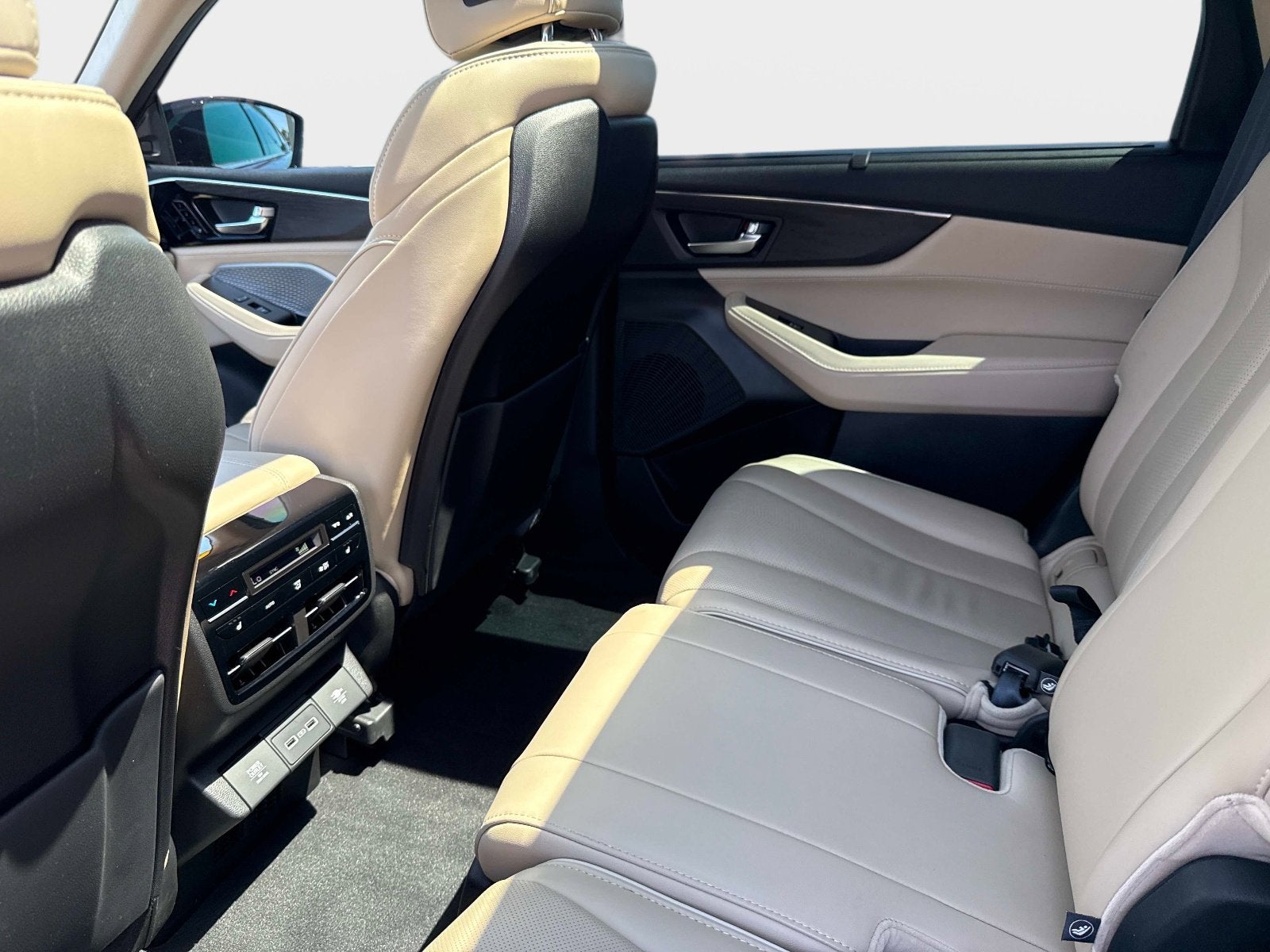 2023 Acura MDX w/Advance Package