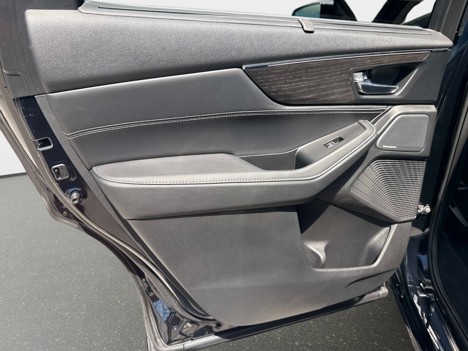 2026 Acura MDX w/Advance Package