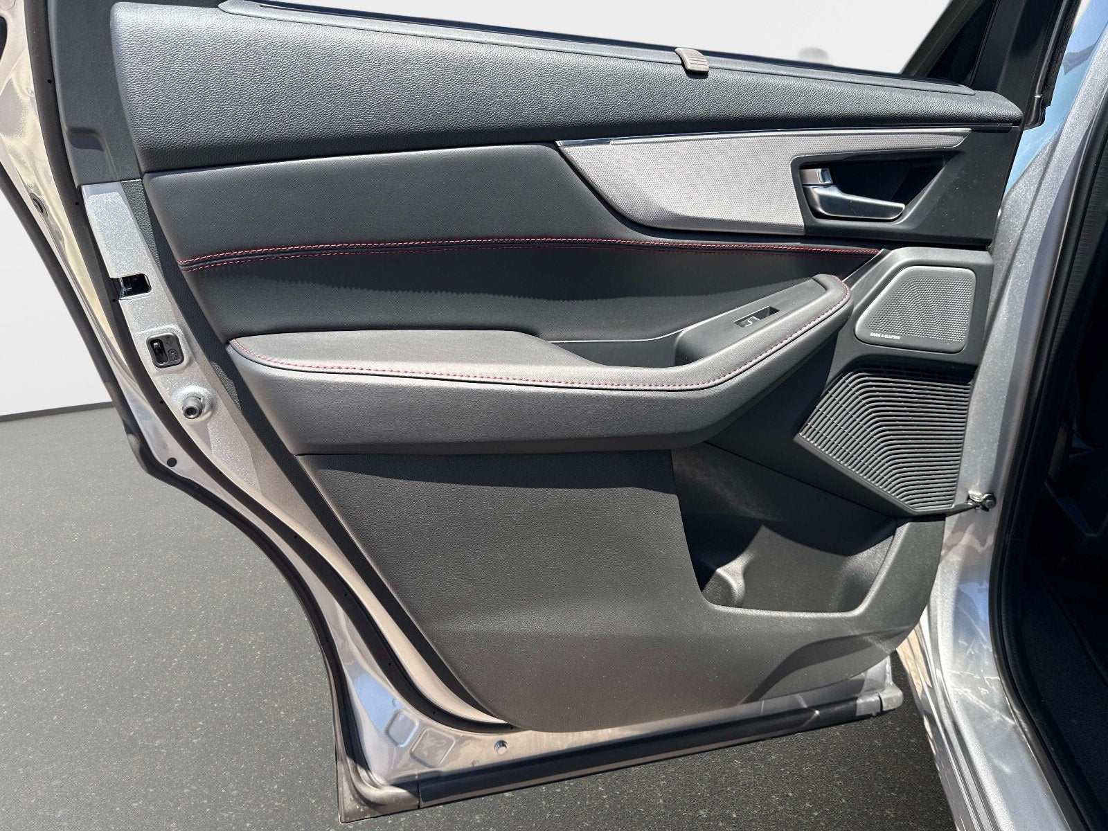 2026 Acura MDX w/A-Spec Advance Package