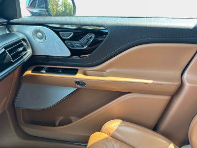 2020 Lincoln Aviator Black Label
