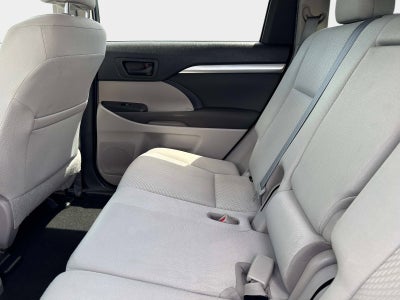 2019 Toyota Highlander LE