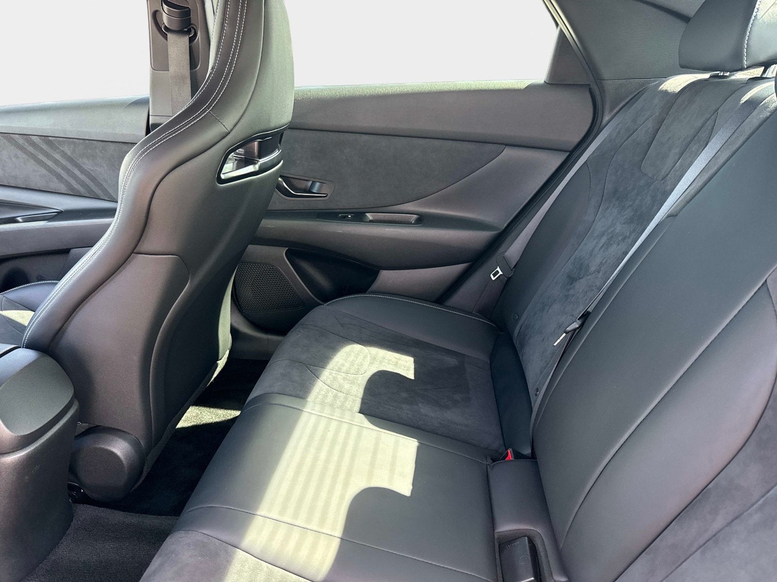 2023 Hyundai Elantra N Base