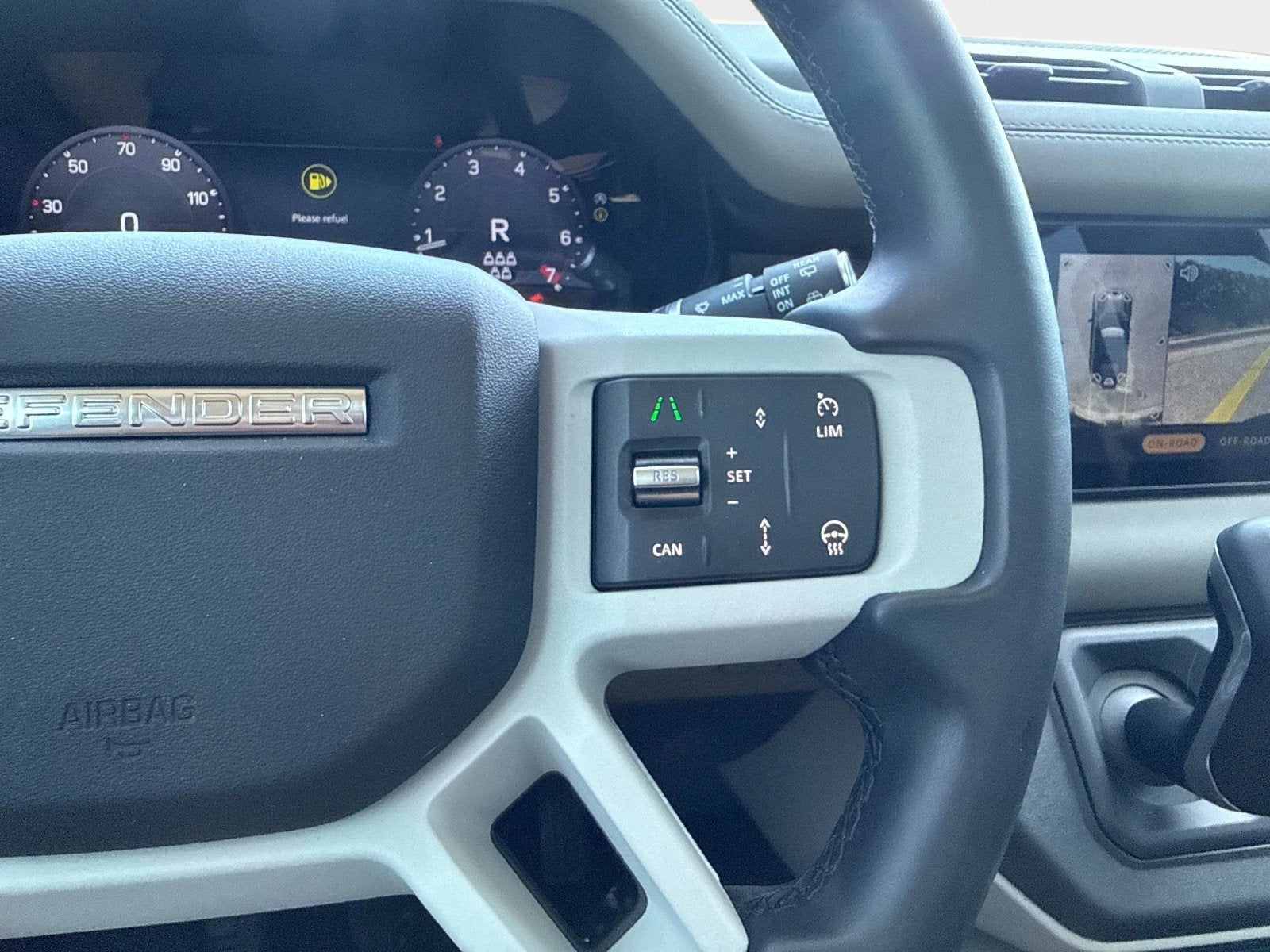 2024 Land Rover Defender S