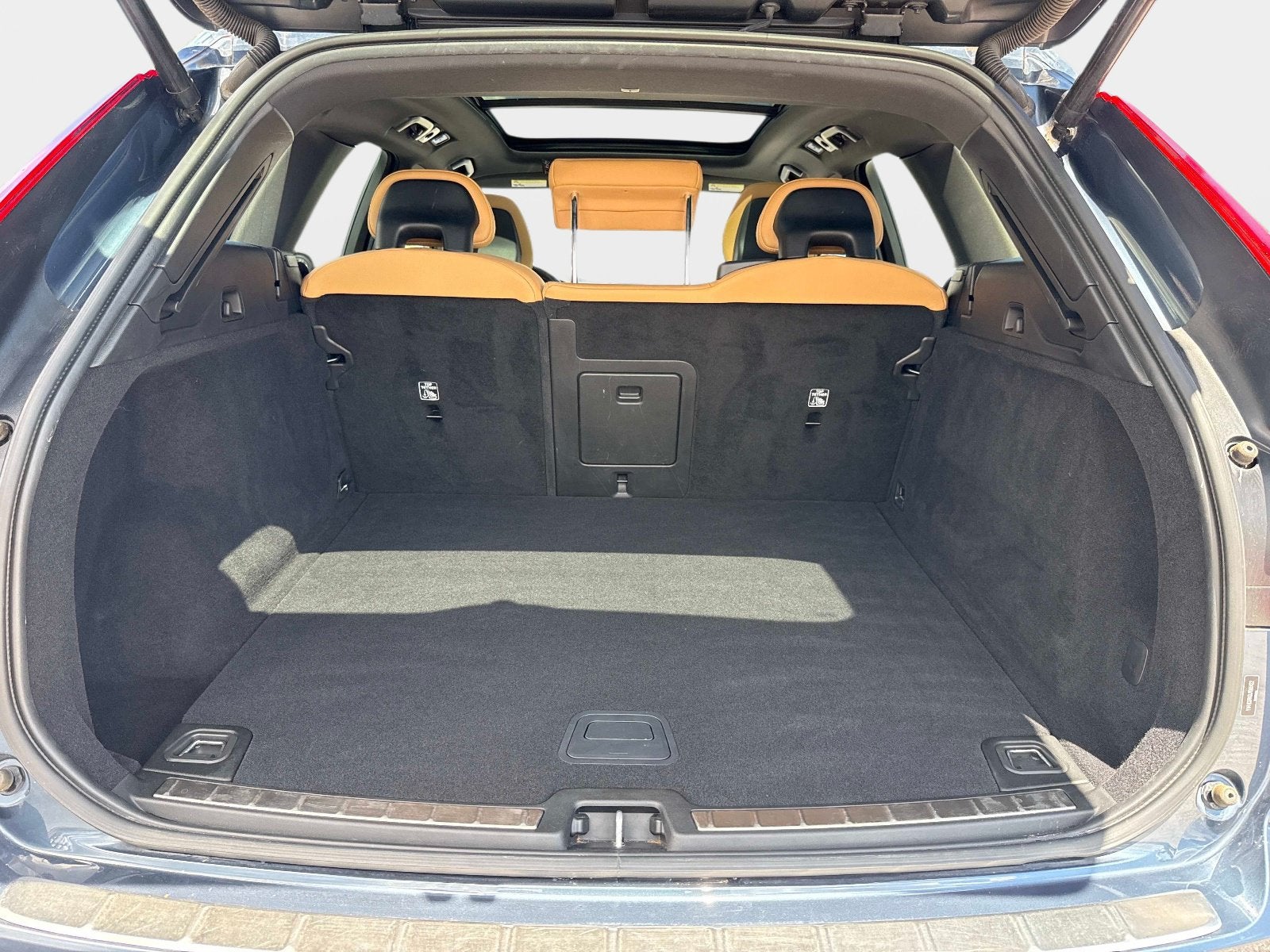 2018 Volvo XC60 Momentum