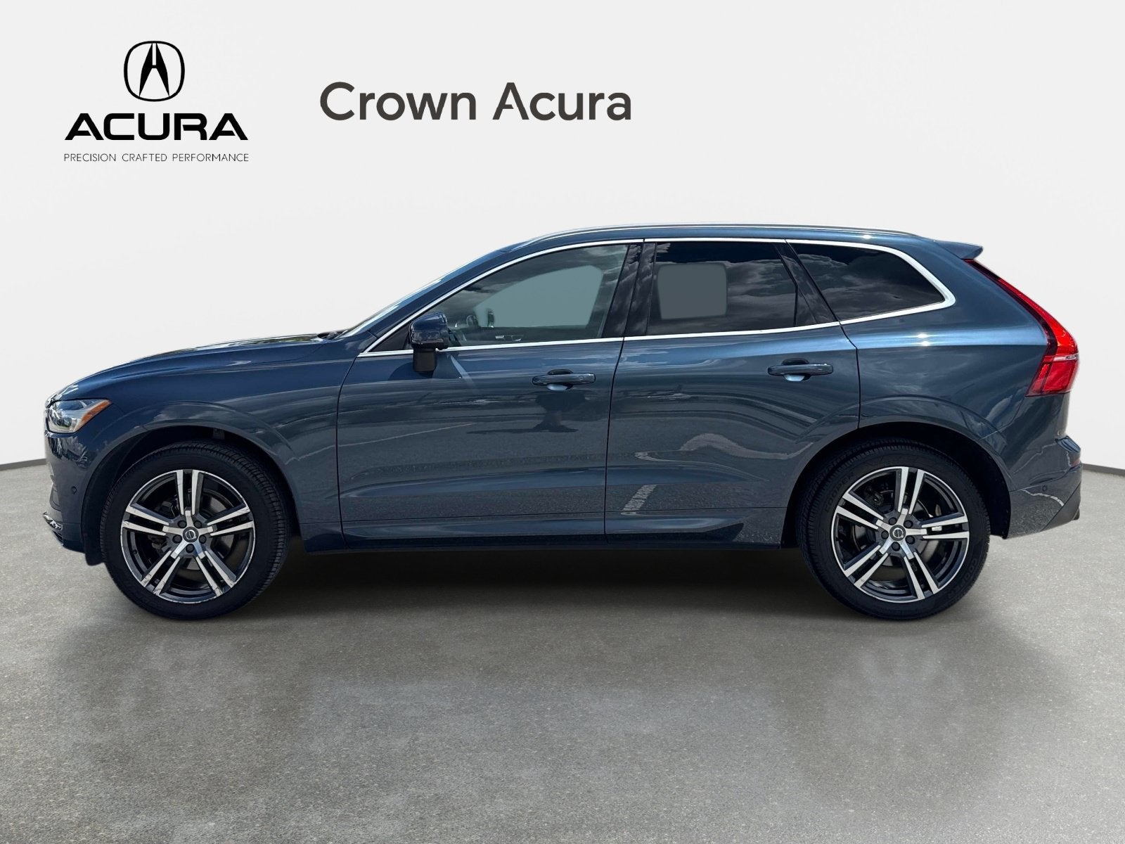 2018 Volvo XC60 Momentum