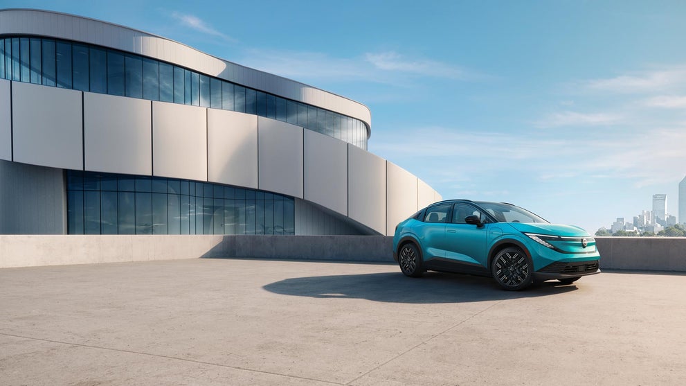 Nissan Leaf Crown Nissan in St. Petersburg FL