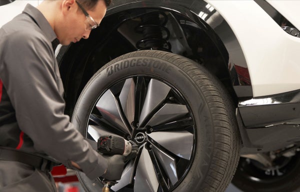 Crown Nissan in St. Petersburg FL