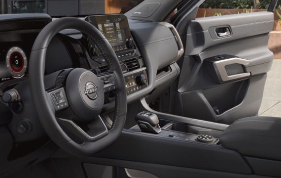 2023 Nissan Pathfinder | Crown Nissan in St. Petersburg FL