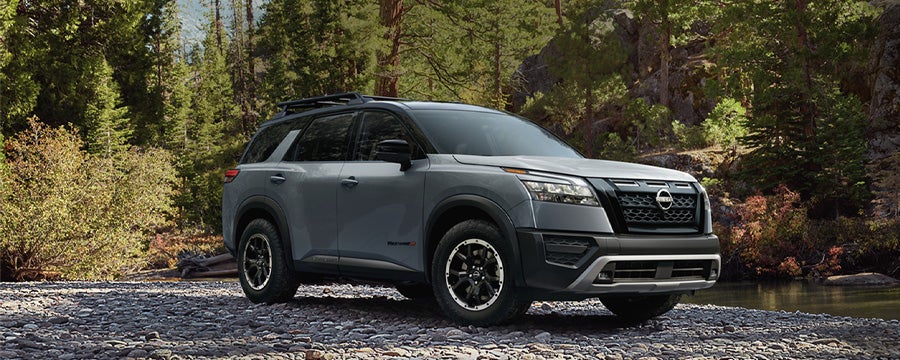 NISSAN Pathfinder Crown Nissan in St. Petersburg FL