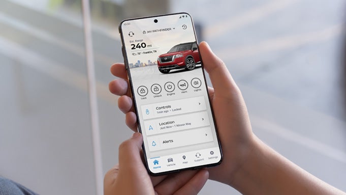 Crown Nissan in St. Petersburg FL