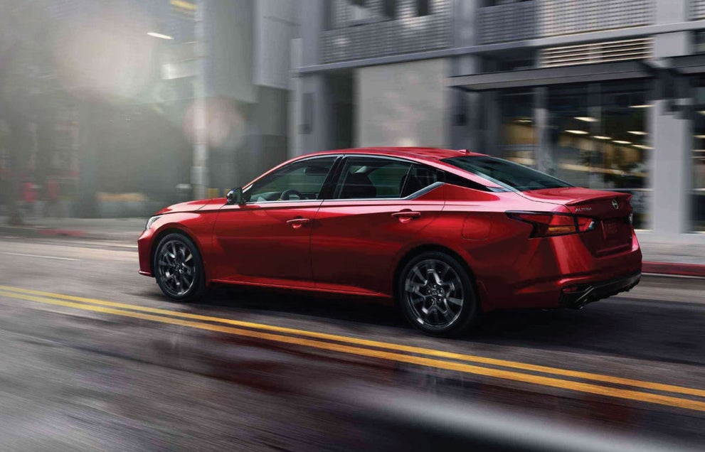 Crown Nissan in St. Petersburg FL